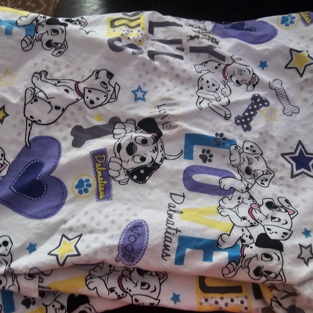 Size 2x Dalmatian Print Scrub Top- White & Purple